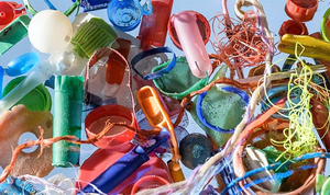 waste plastics(1).png